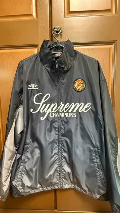 Supreme x Umbro Gradient Track Jacket "Black"