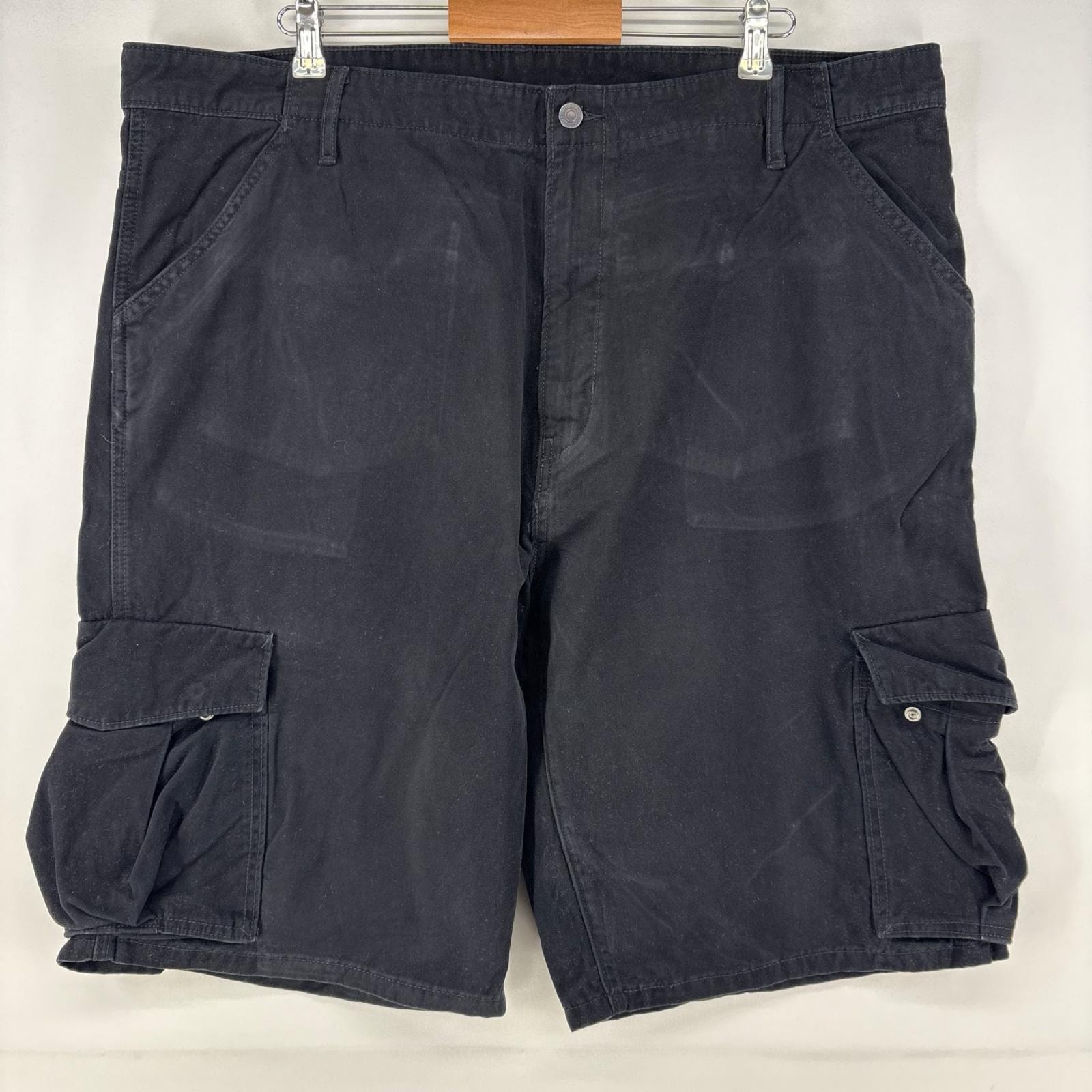 古着 リーバイス Levi's デニム ショートパンツ カーゴ ジップ 大きいサイズ ハーフパンツ w44 ブラック メンズ