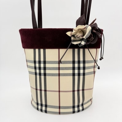BURBERRY(バーバリー)ヴィンテージ ノバチェック トートバッグ ハンドバッグ ベージュ系 キャンバス レザー フラワーモチーフ レディース