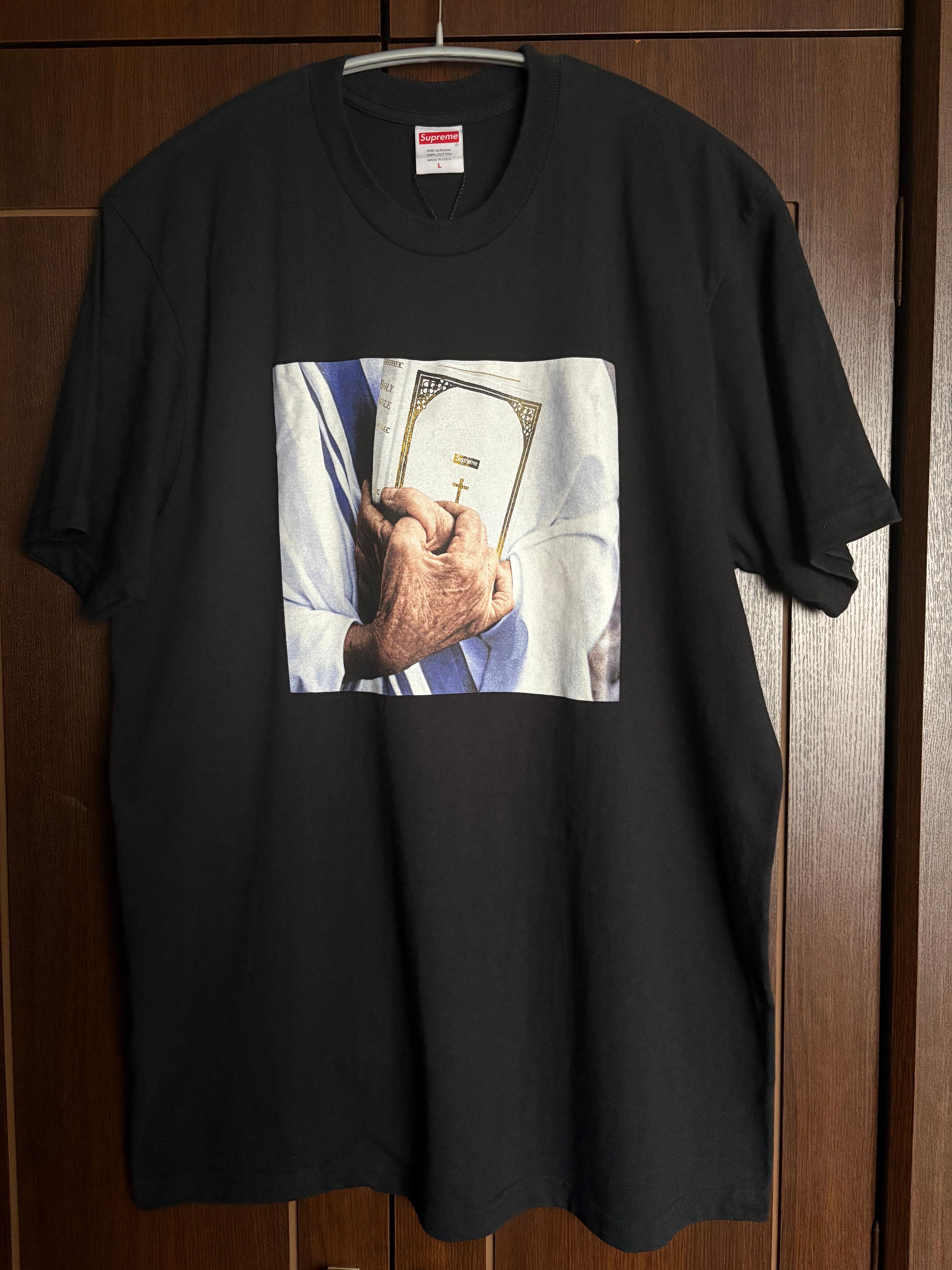 シュプリーム バイブル Tシャツ "ブラック"