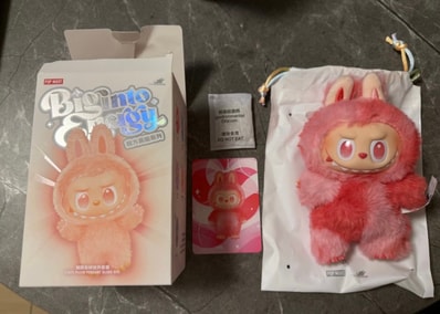 POP MART THE MONSTERS (LABUBU) Big into Energy Series Plush Pendant LOVE