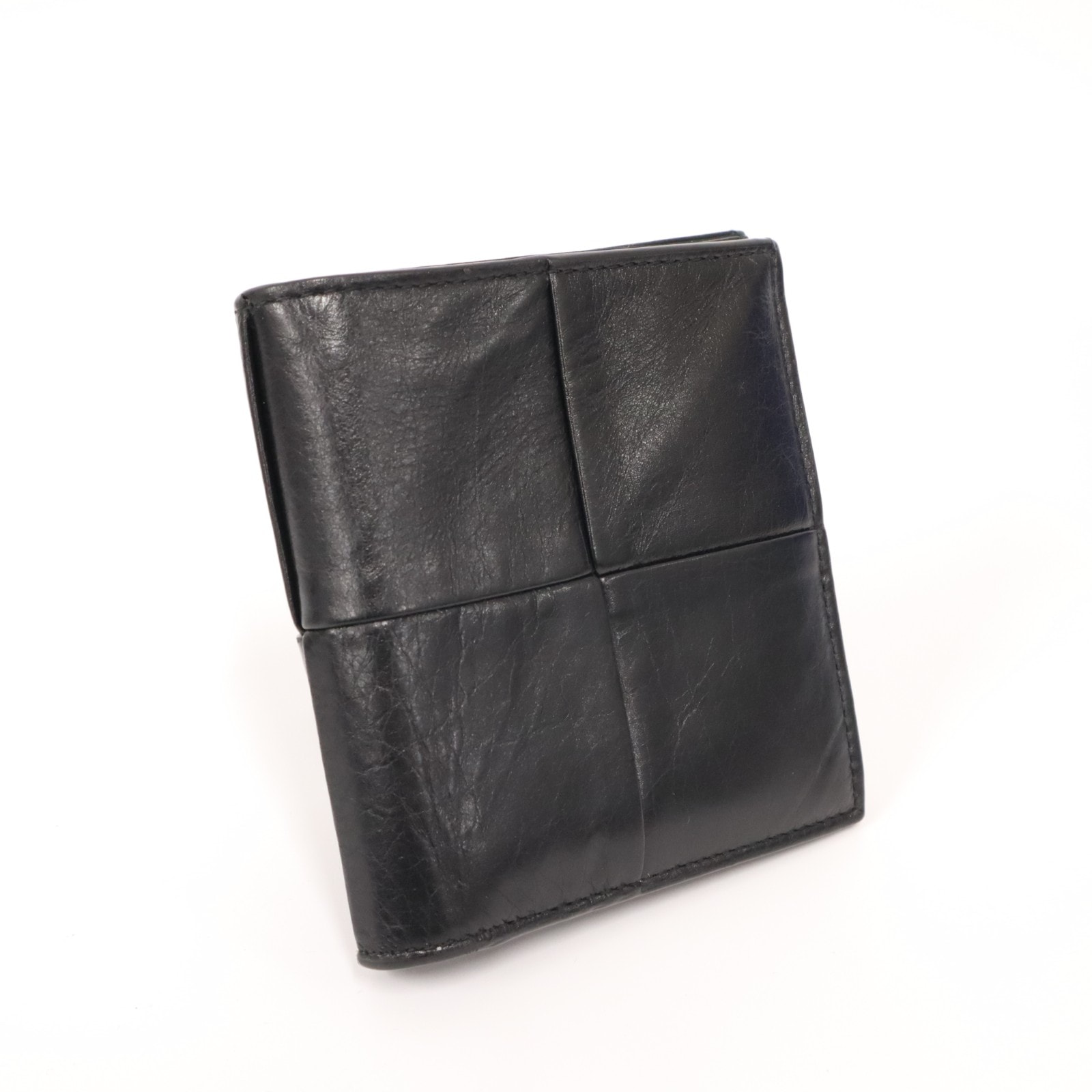 美品 BOTTEGAVENETA ボッテガヴェネタ カセット レザー コンパクト ウォレット  - 二つ折り財布 ブラック ラムスキン カーフレザー メンズ