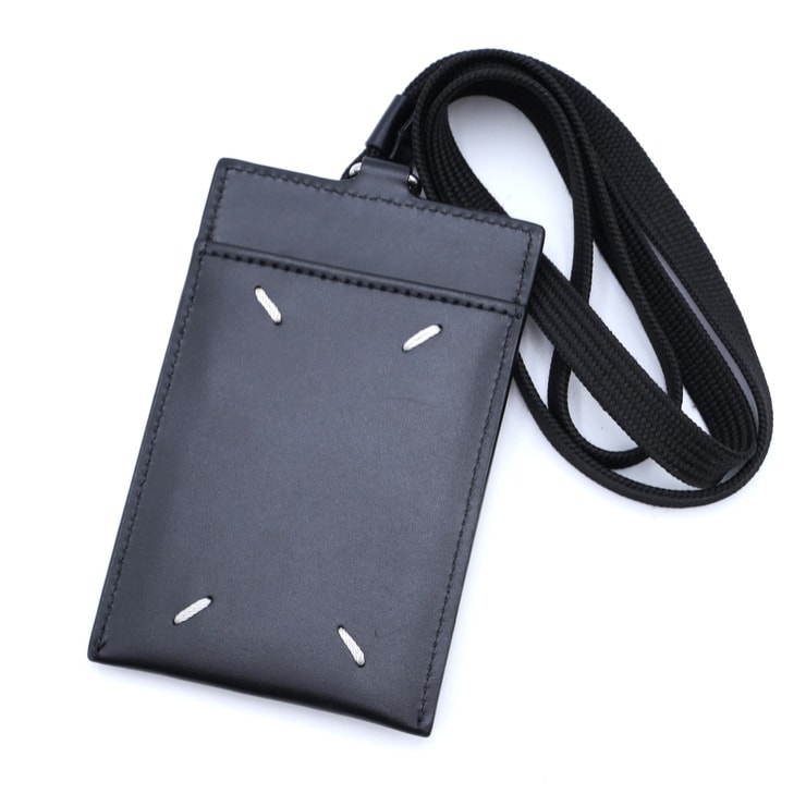Maison Margiela(メゾン マルジェラ)4ステッチ ネックストラップ カードホルダー カードケース ブラック レザー シルバー金具 ユニセックス【中古】