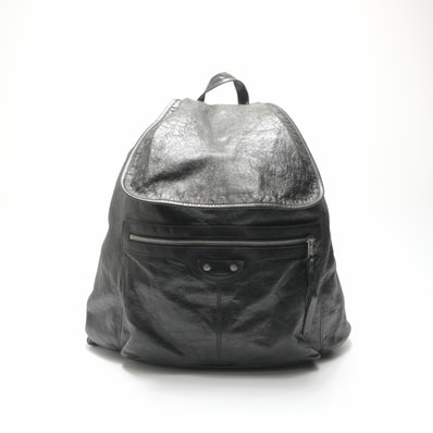 バレンシアガ BALENCIAGA レザー トラベラー リュック・デイパック【中古】