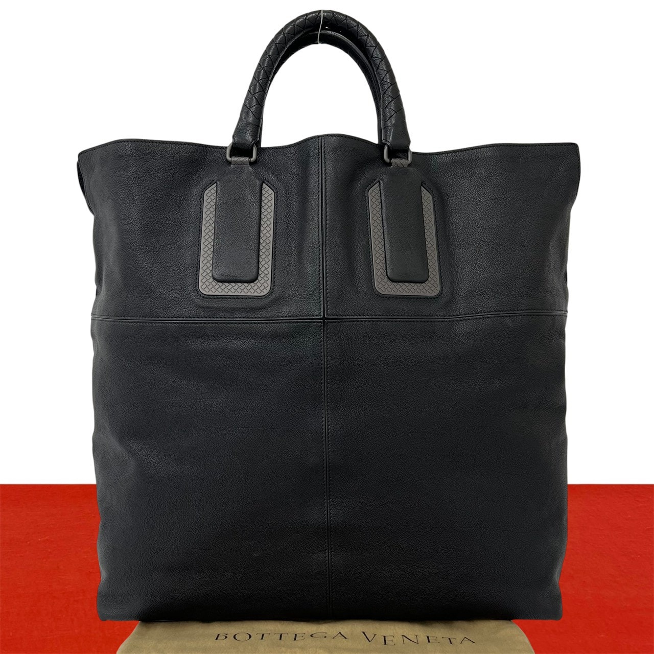 BOTTEGA VENETA ボッテガヴェネタ イントレチャート レザー ハンドバッグ ブラック
32538