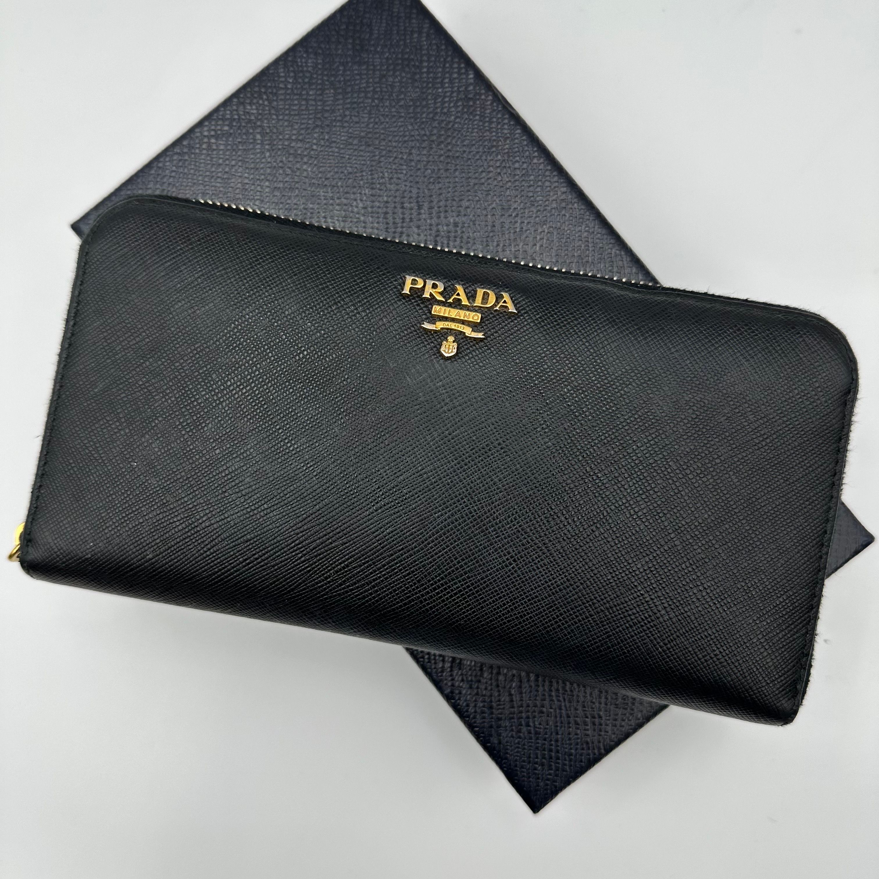 PRADA Large Saffiano Leather Wallet "Black"