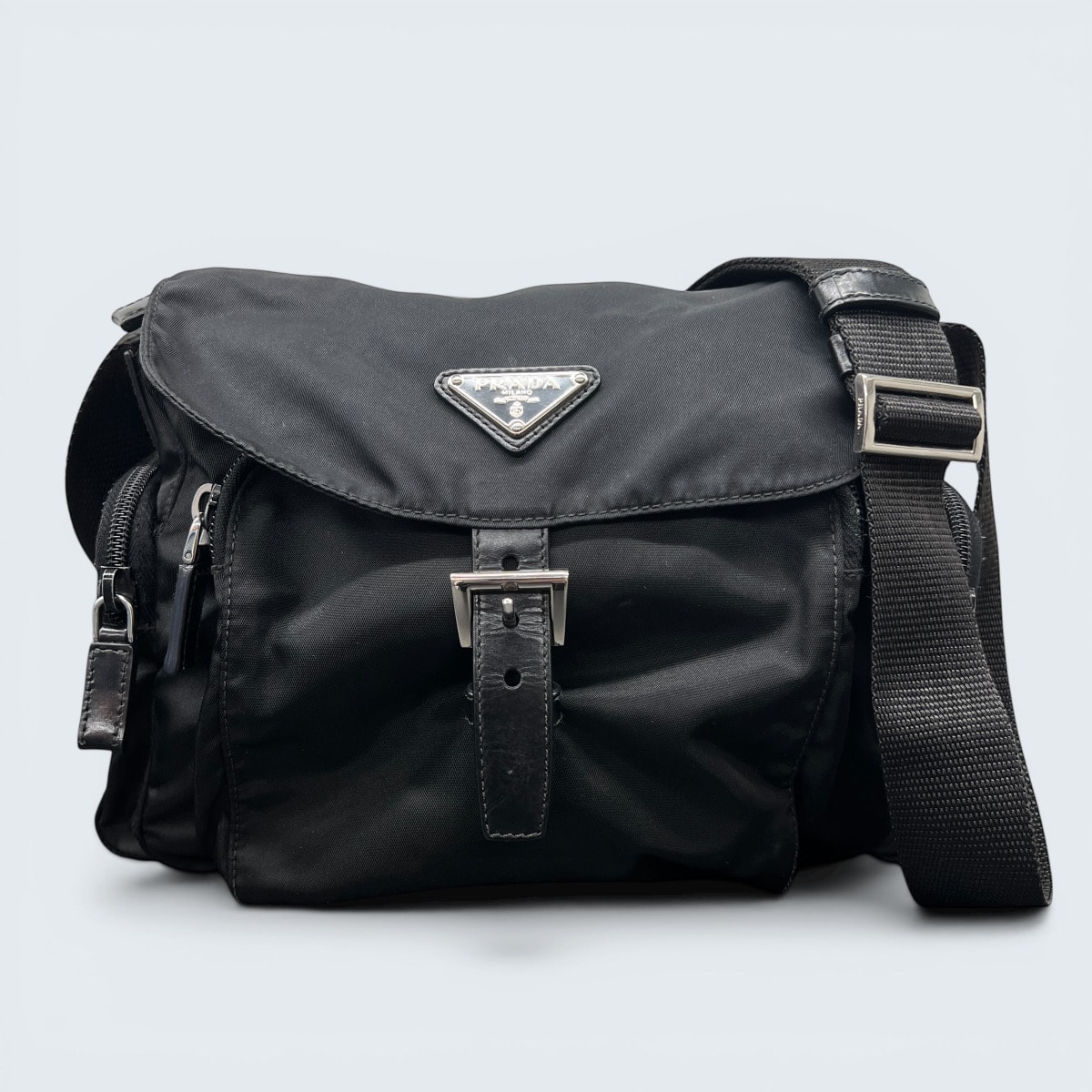 PRADA 美品 プラダ ポコノ トライングルロゴ サイドポケット ショルダーバッグ BT0501 テスート ナイロン レザー ブラック 三角プレート ロゴプレート クロスボディ メッセンジャーバッグ ABランク 鑑定済 中古 プラダバッグ