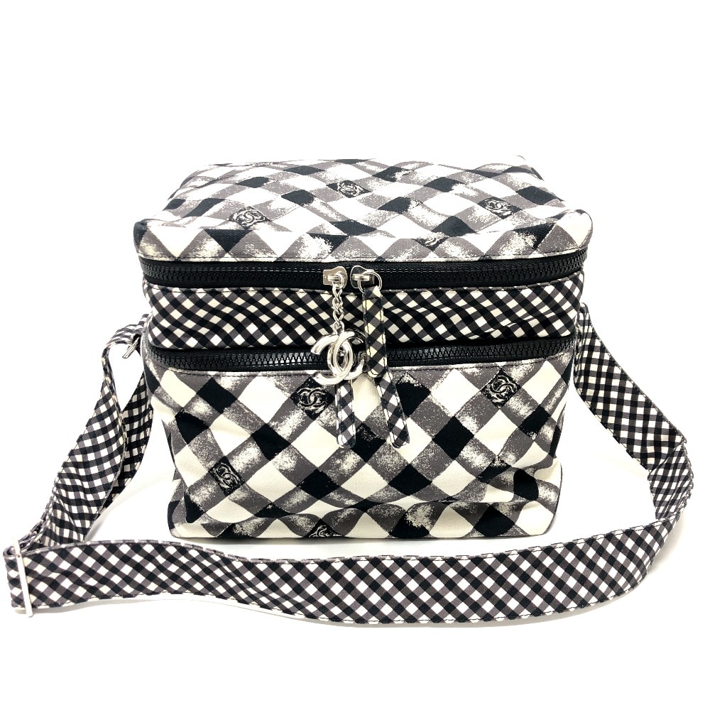 シャネル CHANEL クーラーバッグ チェック ココマーク 保冷バッグ カバン ショルダーバッグ キャンバス ホワイト