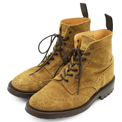 【SALE】Tricker's トリッカーズ チャッカブーツ サイズ 7 1/2 メンズ スウェード ウィングチップ メダリオン グッドイヤーウェルテッド製法 レースアップ シューズ 靴 キャメル イギリス製