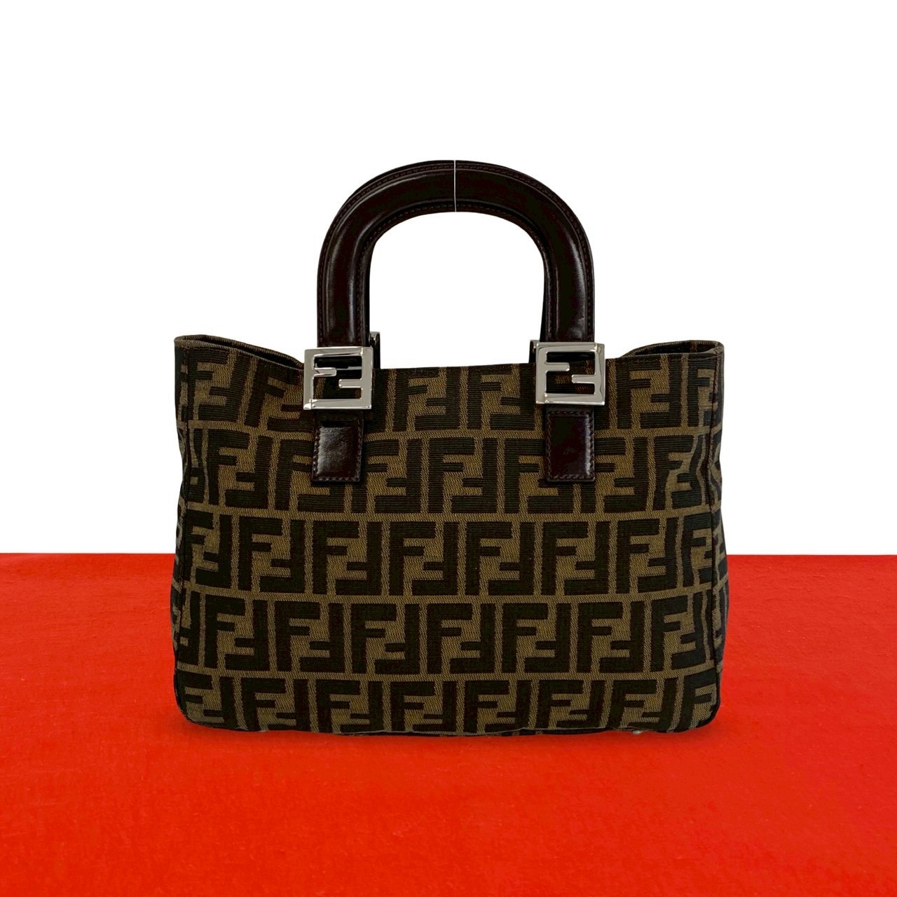 FENDI フェンディ ズッカ FF ロゴ 金具 キャンバス レザー ハンドバッグ ブラウン
 90350