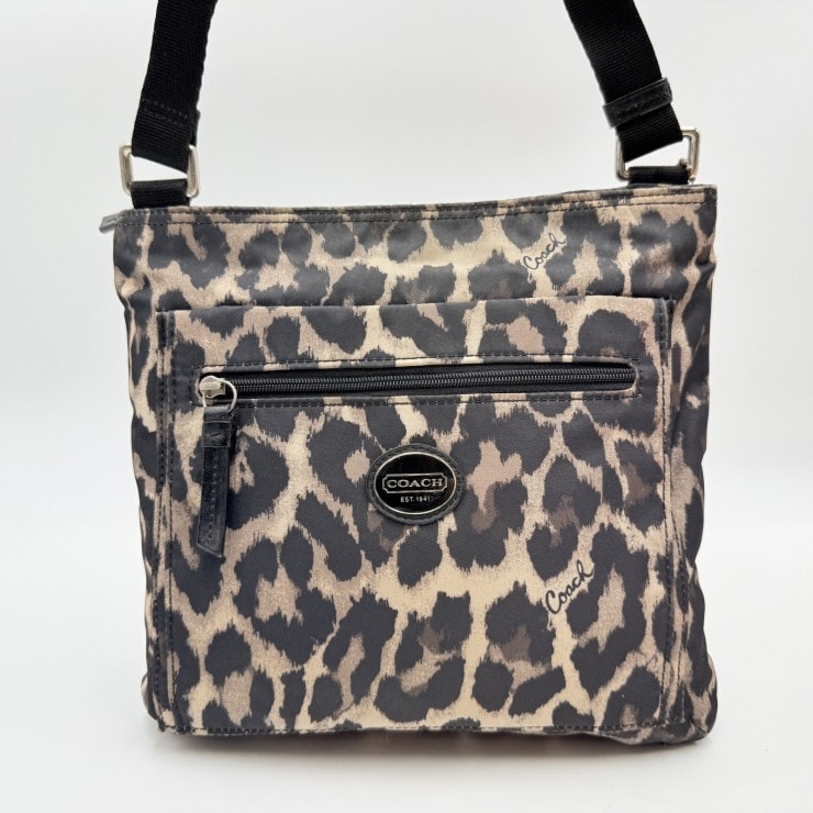 C (やや傷や汚れあり)】COACH（コーチ）クロスボディ ショルダーバッグ