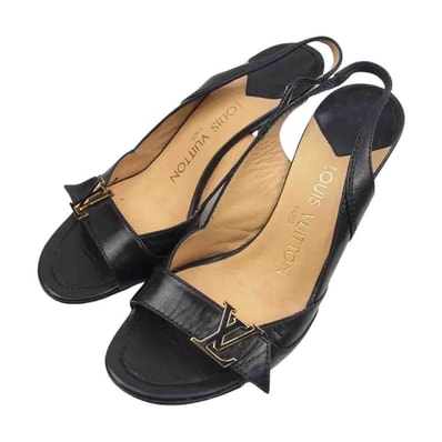 LOUIS VUITTON ルイ・ヴィトン パンプス LVロゴプレート ハイヒール ストラップ パンプス シューズ ブラック系 34.5【中古】