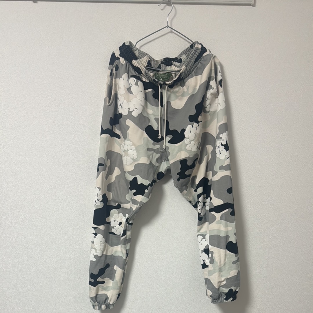 デニムティアーズ ホワイト カモ コットン リース スウェットパンツ "スノーカモ"