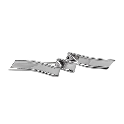 TIFFANY&Co. ティファニー リボン ブローチ
ヴィンテージ SV925 シルバー 新品仕上済 レディース
【中古】