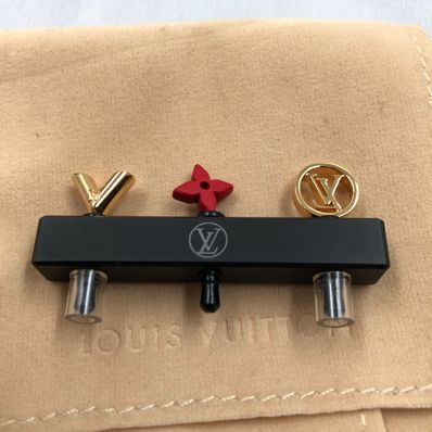 Louis Vuitton Phone Plug Earphone Jack