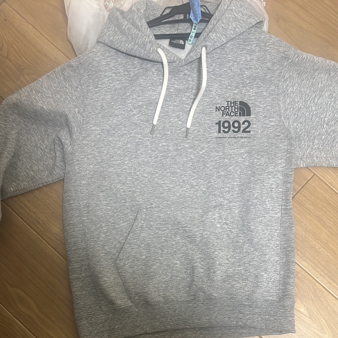 ノースフェイスパーカー