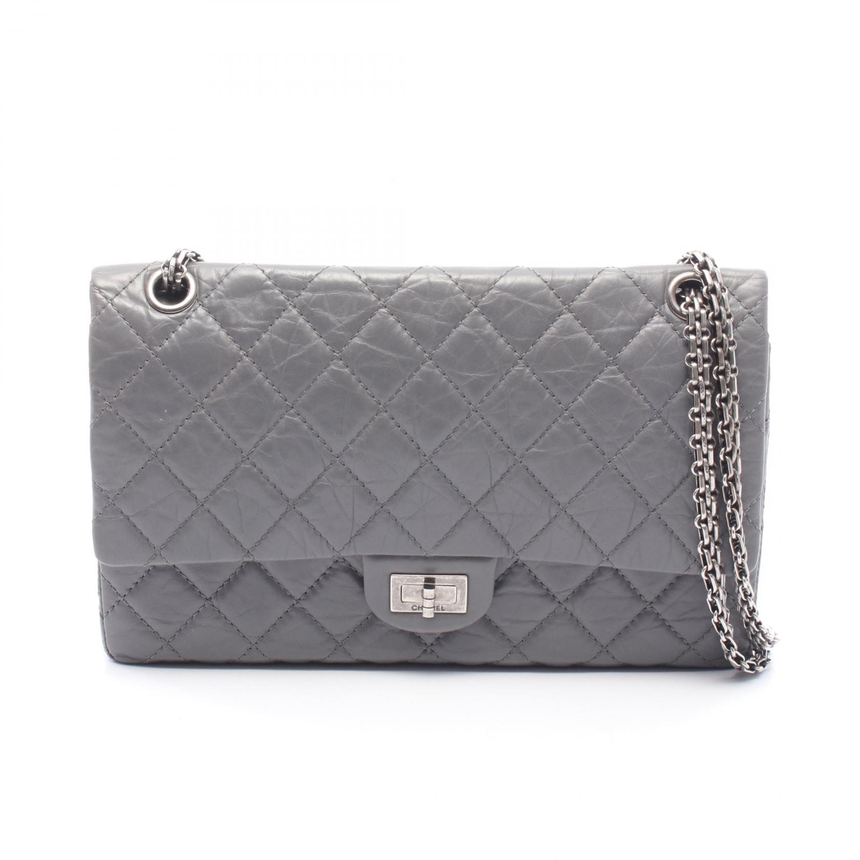 シャネル CHANEL 2.55 マトラッセ Wフラップ ショルダーバッグ バッグ カーフ(牛革) レディース グレー系 【中古】