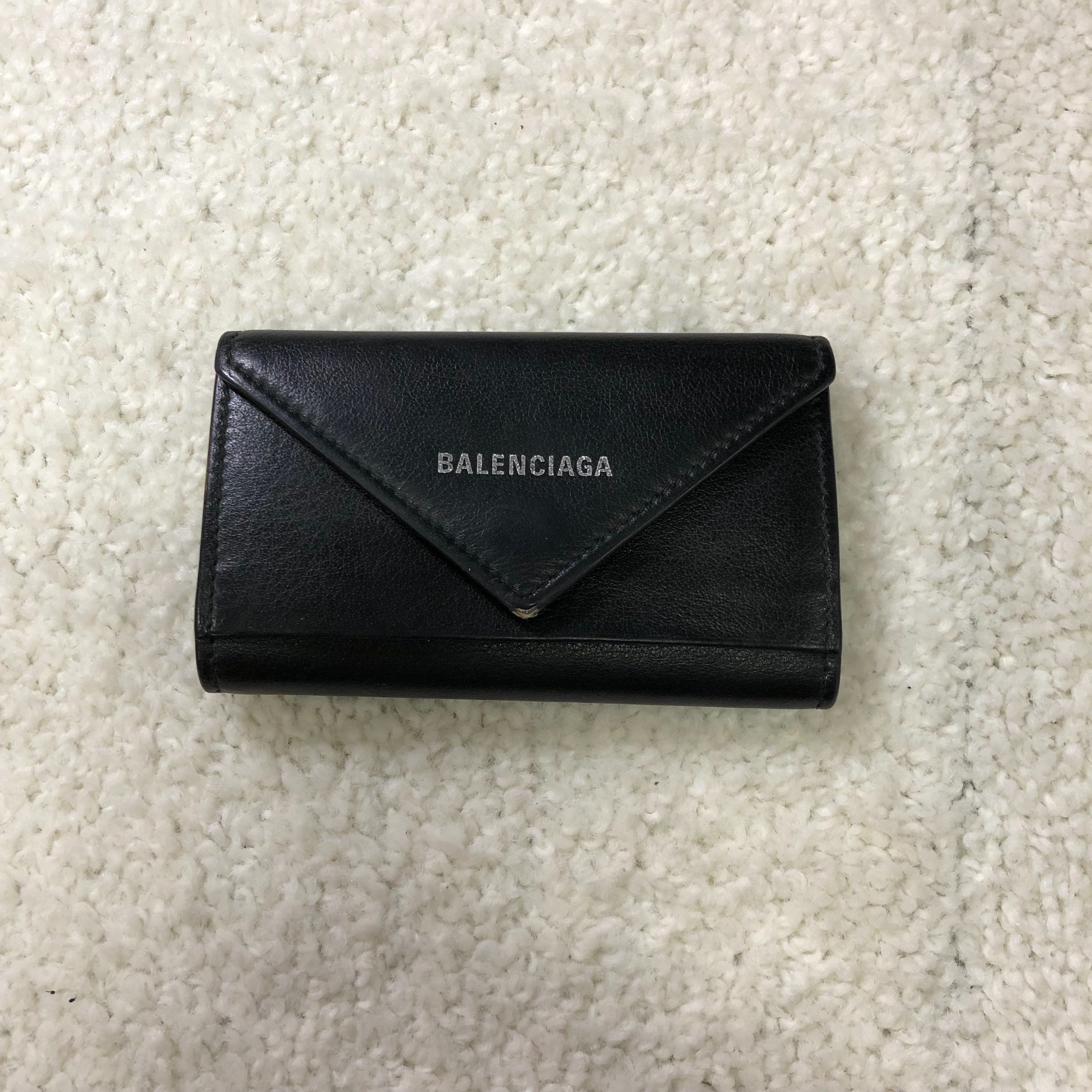 バレンシアガ ペーパーキーケース