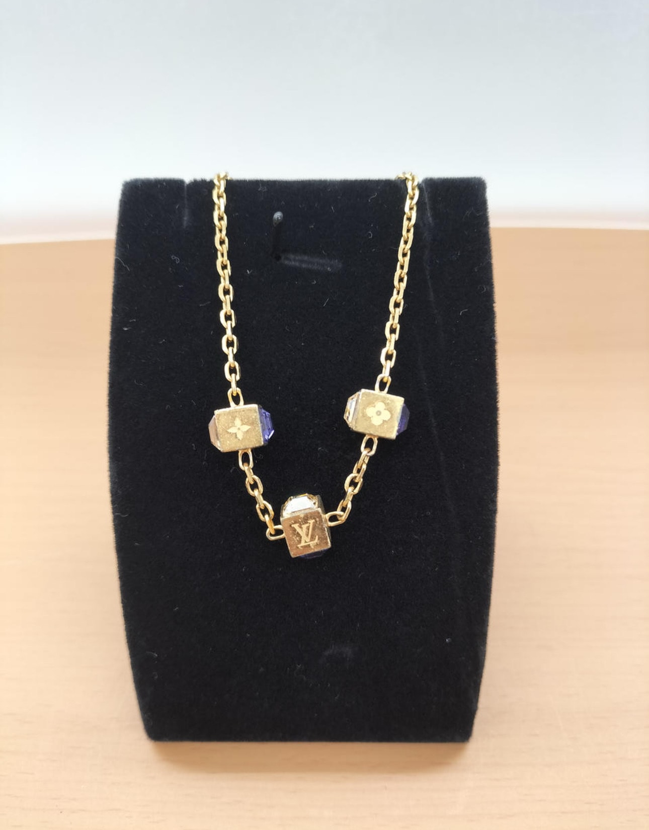 Louis Vuitton Collier Gambling Necklace "Gold"