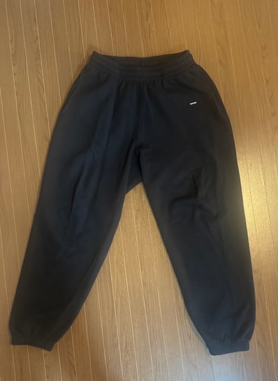 Supreme Small Box Sweatpant "Black"
