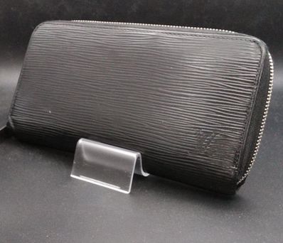 Louis Vuitton Epi Zippy Wallet "Noir"