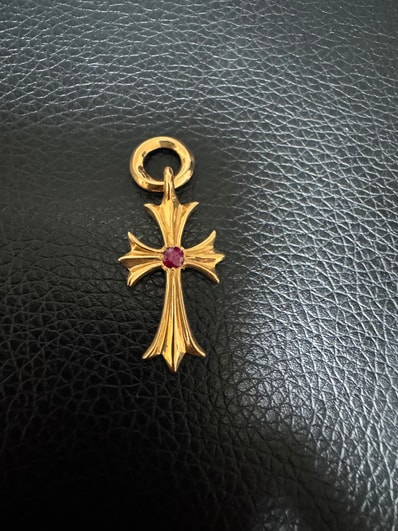 Chrome Hearts 22K Tiny CH Cross Pink Sapphire "Gold"