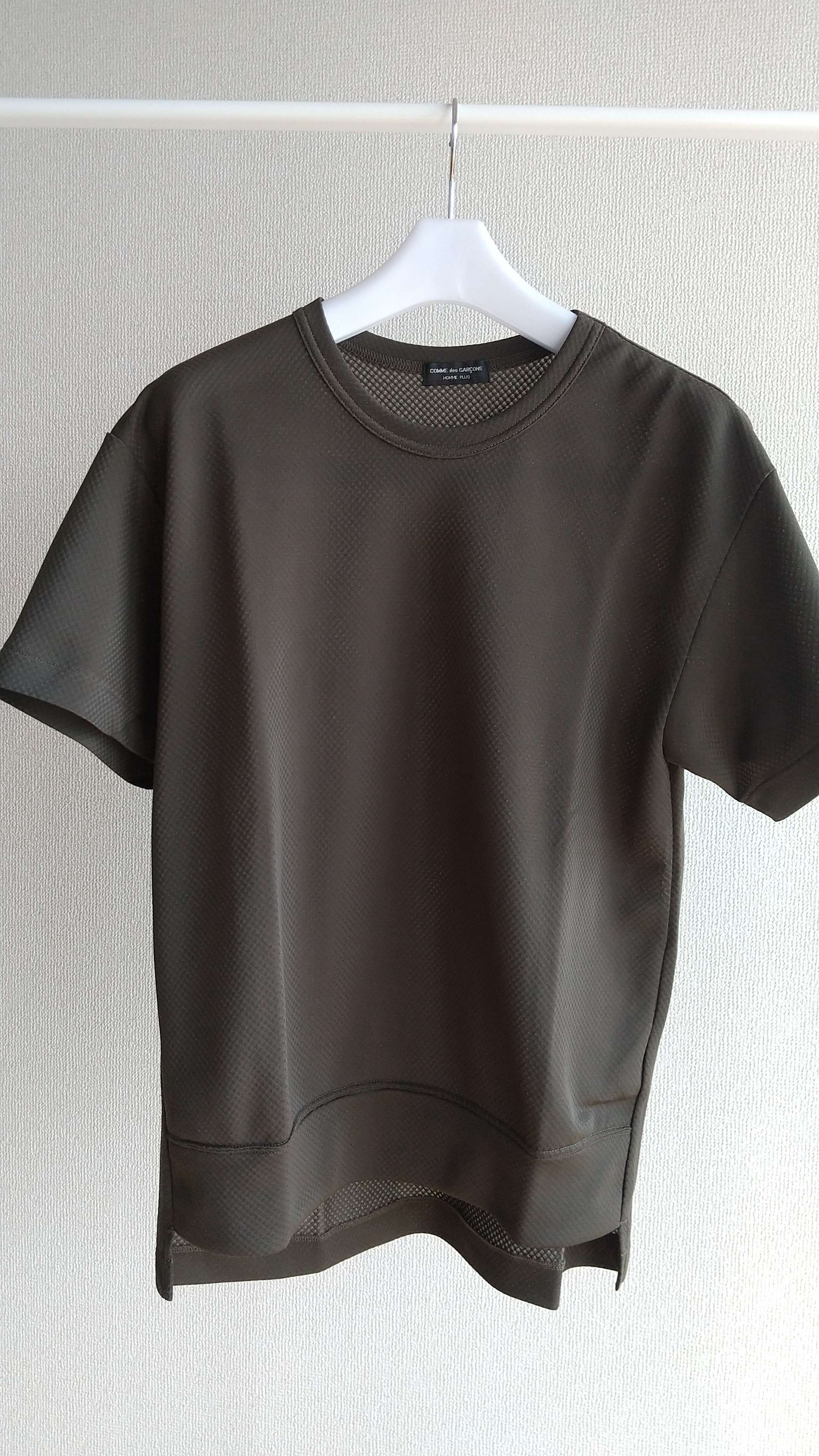 コムデギャルソン カーキ グリーン Tシャツ