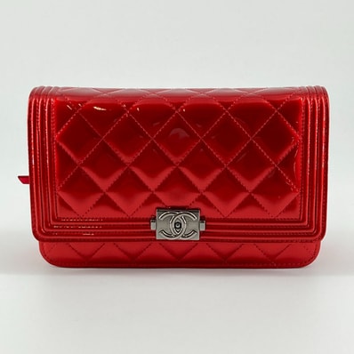 CHANEL(シャネル)ボーイシャネル チェーン ウォレット 19番台 レッド