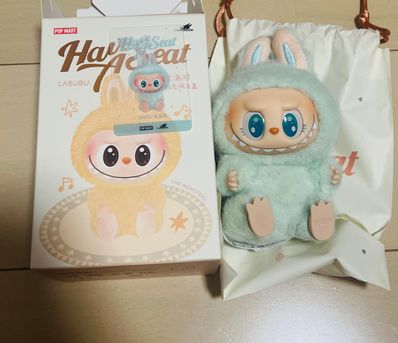 POP MART THE MONSTERS (LABUBU) Have a Seat Plush Series QUQU