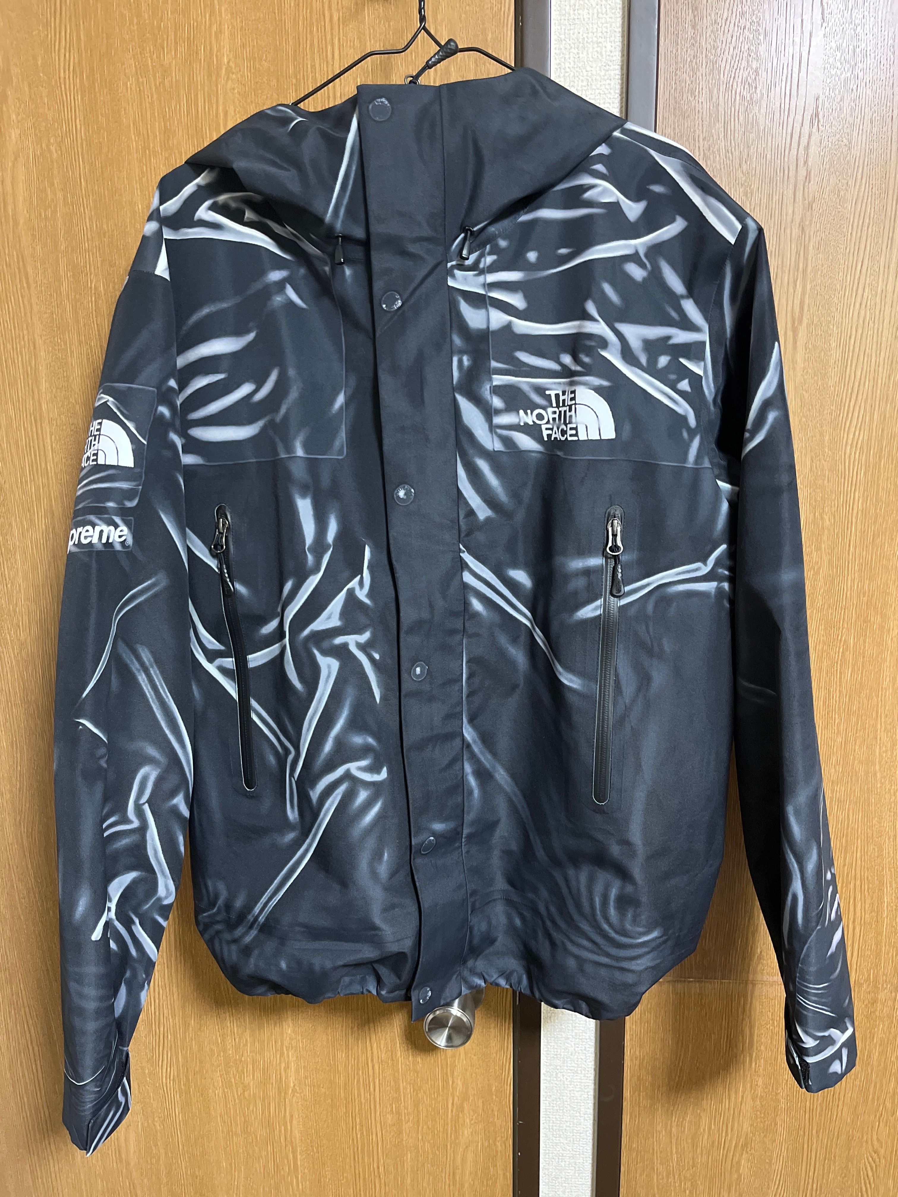 Supreme x The North Face Trompe Loeil Printed Taped Seam Shell Jacket "Black"