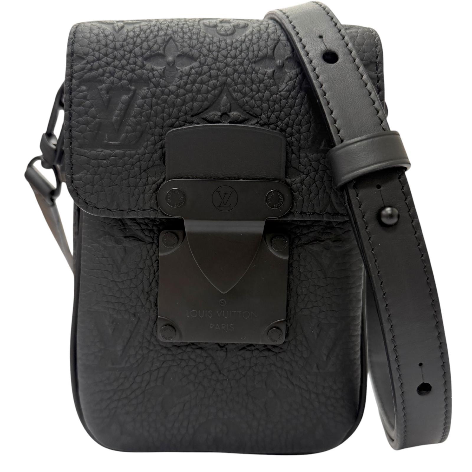 極美品 ルイヴィトン ショルダーバッグ ブラック メンズ M81524
