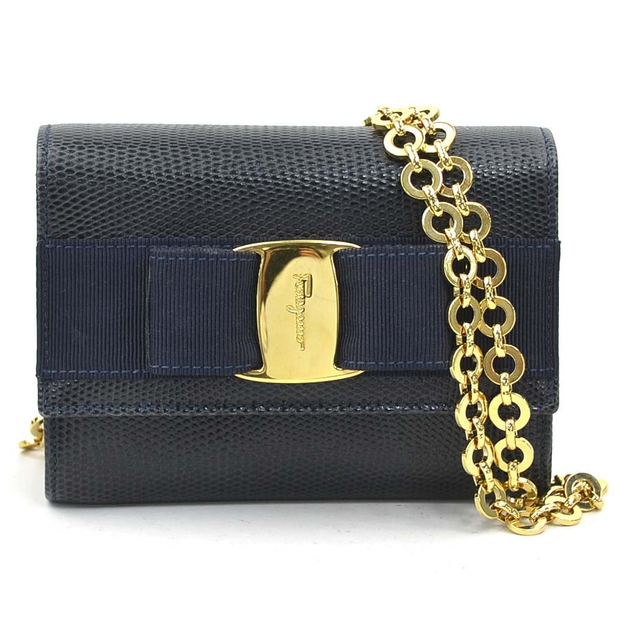 サルヴァトーレフェラガモ Salvatore Ferragamo ショルダーバッグ ヴァラリボン 型押しレザー ネイビー レディース【中古】 56652k
