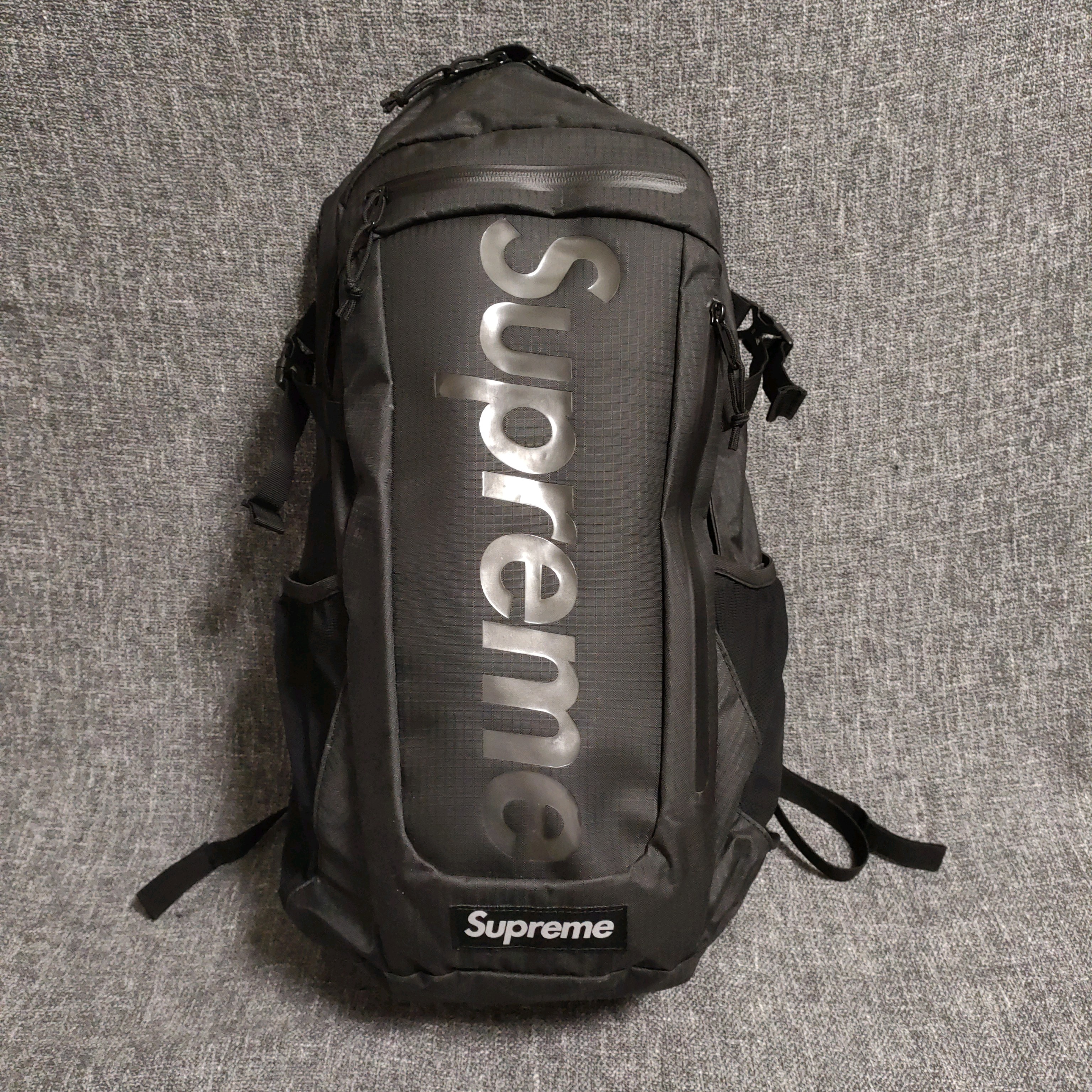 Supreme Backpack 21SS "Black"