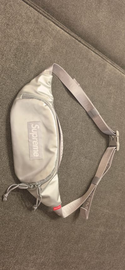 Supreme FW22 Small Waist Bag Supreme FW22 Small Waist Bag