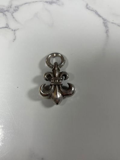Chrome Hearts BS Fleur Charm "Silver"