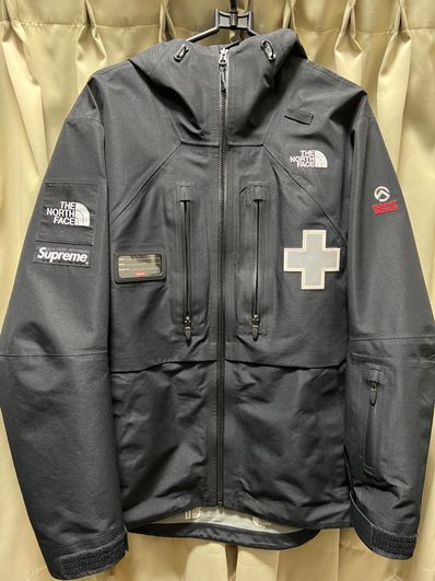 Supreme x The North Face Summit Series Rescue Mountain Pro Jacket "Black"