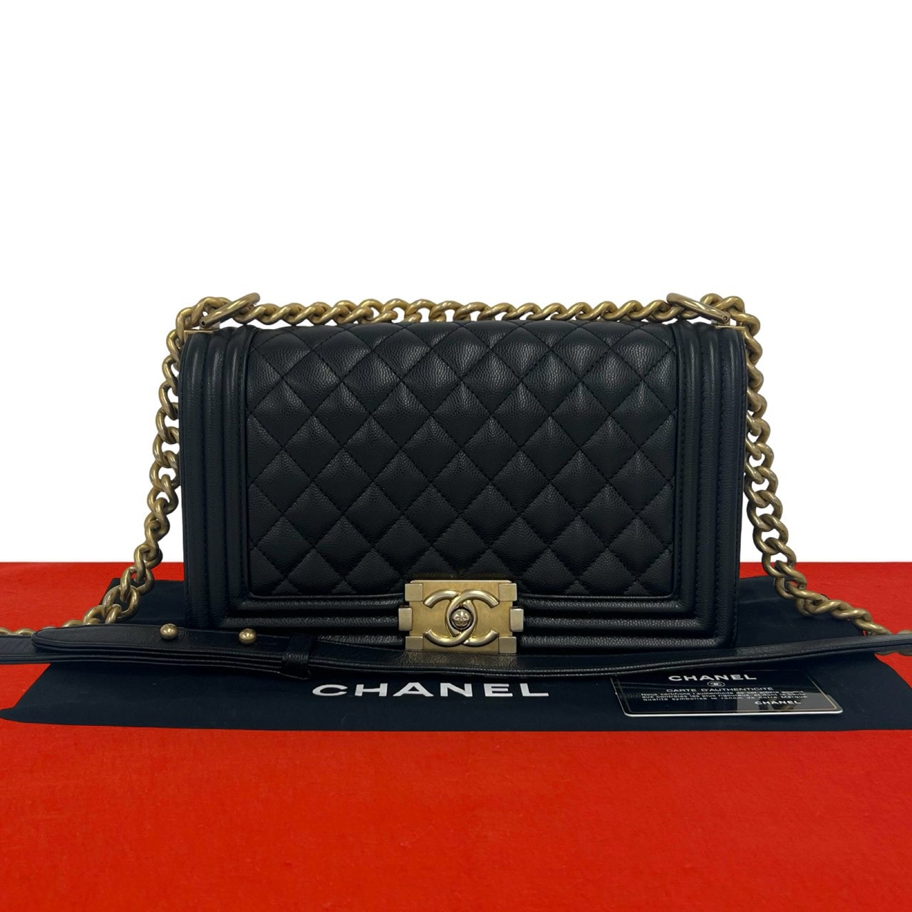 CHANEL シャネル ボーイシャネル レザー ショルダーバッグ ブラック
 106-1