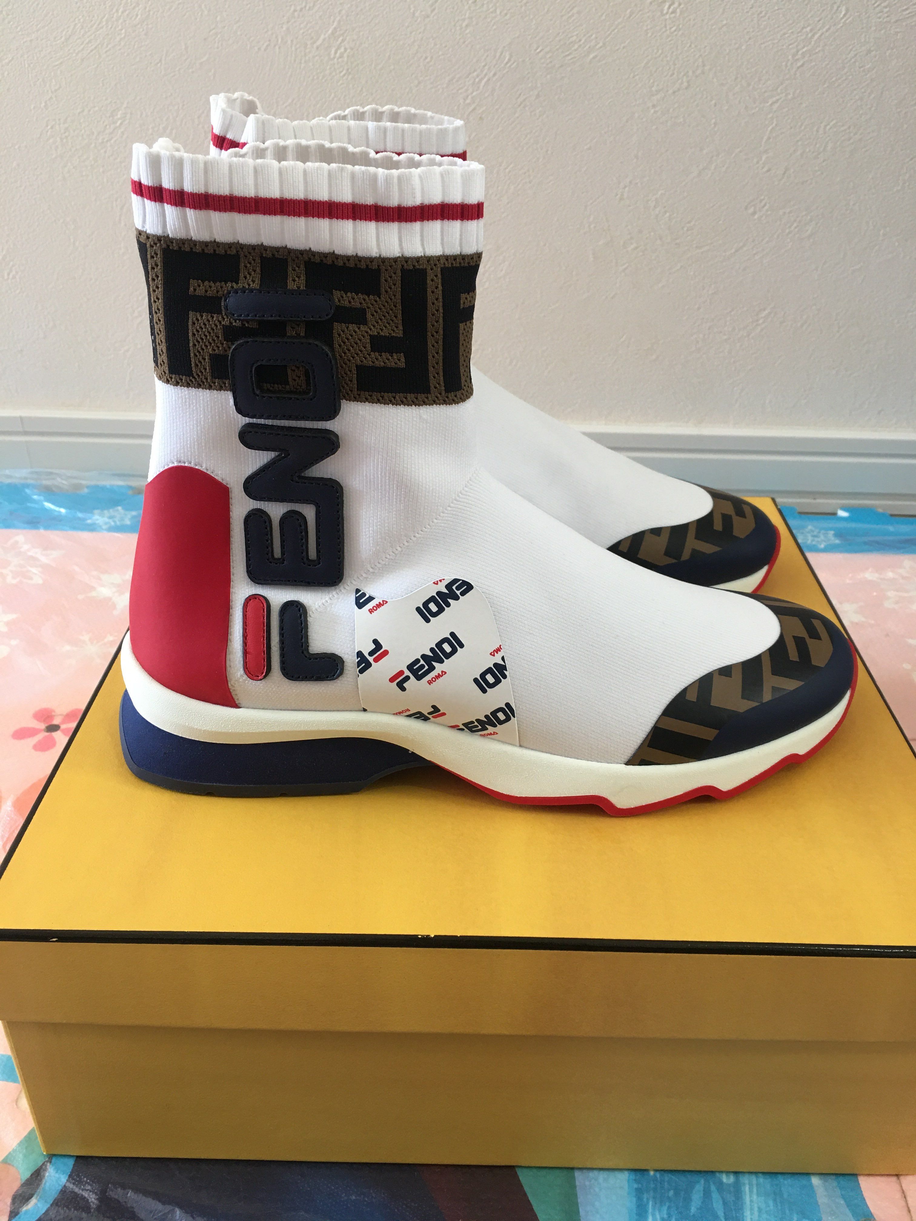FENDI×FILA ズッカ柄 ロゴデザイン ソックスブーツ