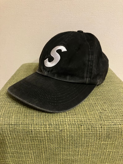 Supreme Pigment Coated Canvas S Logo 6-Panel "Black"