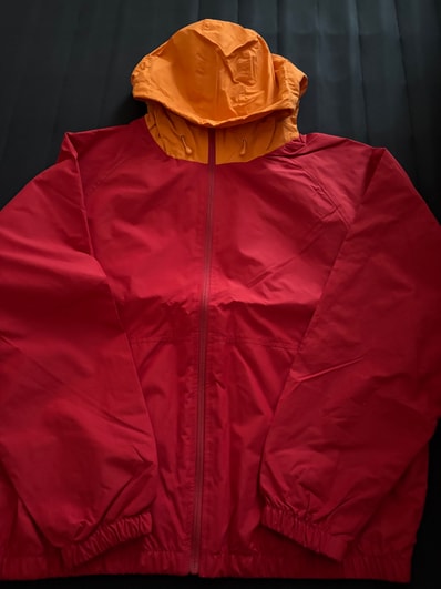 Supreme Lightweight Nylon Hooded Jacket "Red"