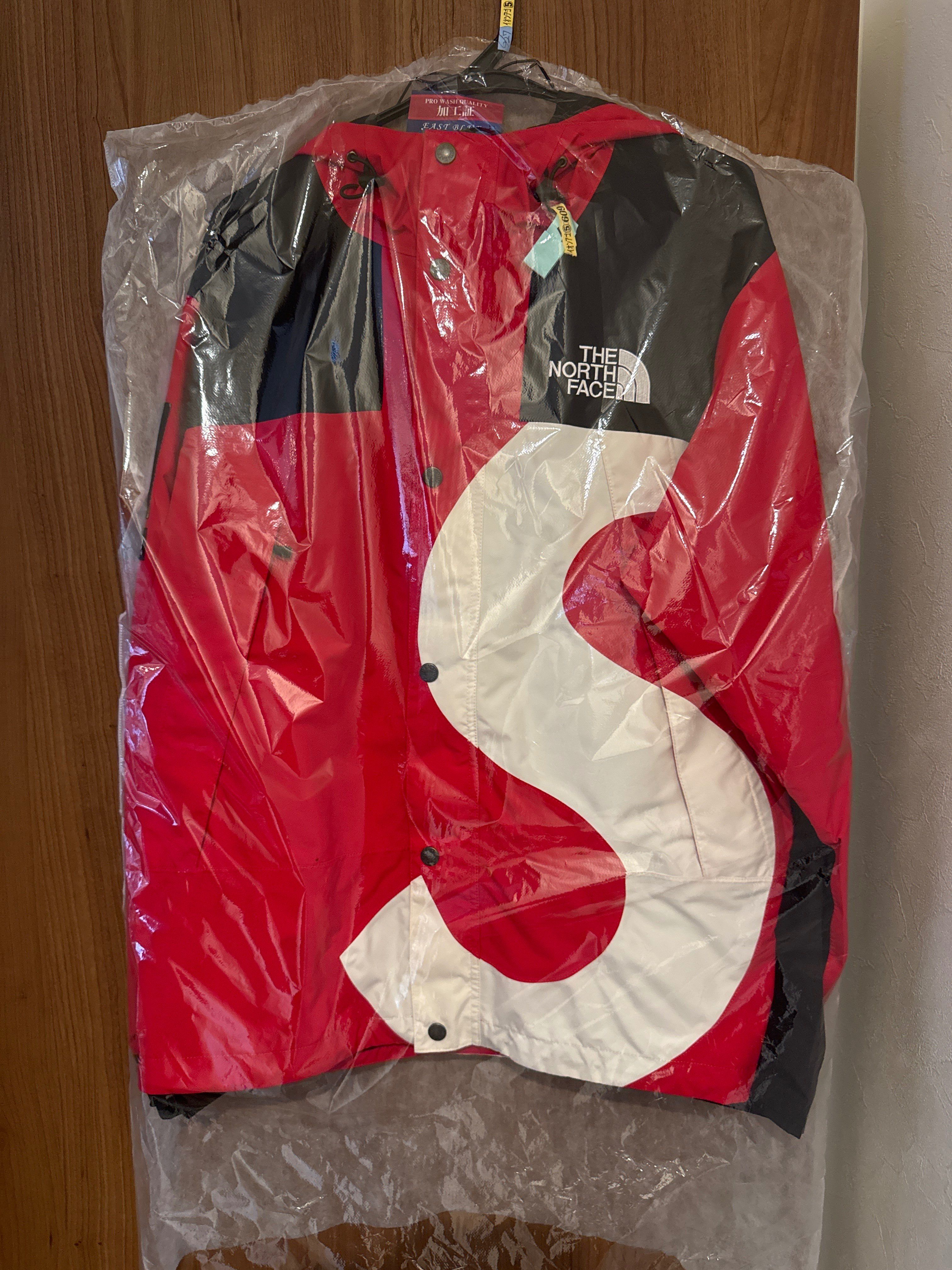 Supreme x The North Face S Logo Mountain Jacket "Red"