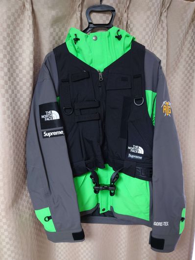 Supreme x The North Face RTG Jacket + Vest "Green"