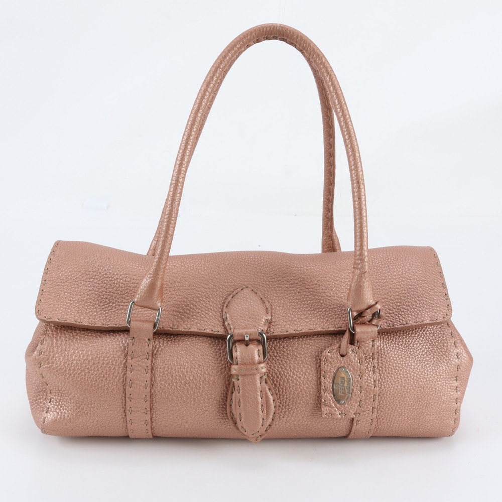 ■美品 フェンディセレリア リンダショルダーバッグ レザー