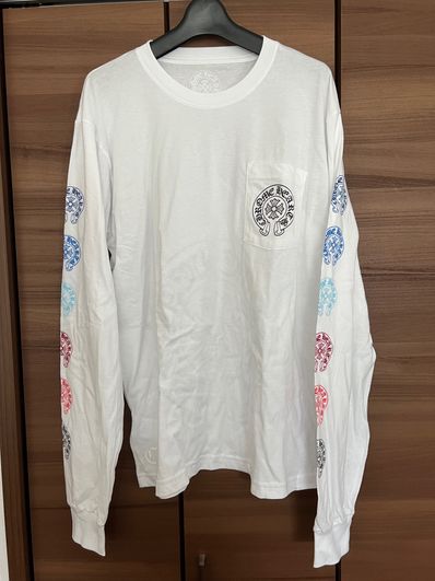 クロムハーツTシャツ