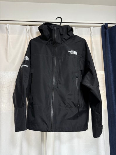 Supreme x The North Face Split Taped Seam Shell Jacket "Black"
