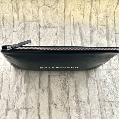 BALENCIAGA Everyday Pouch L ”Black”