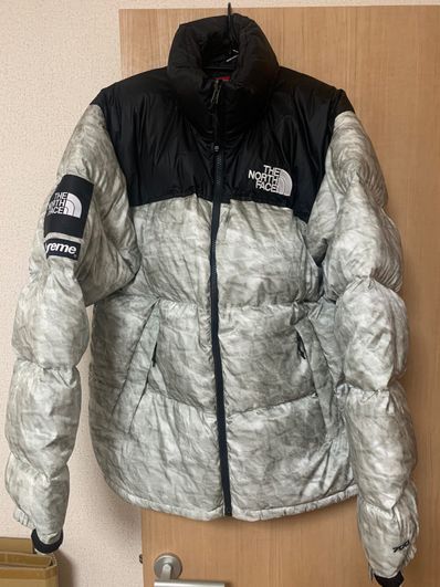 Supreme x The North Face Nuptse Jacket "White Paper Print"