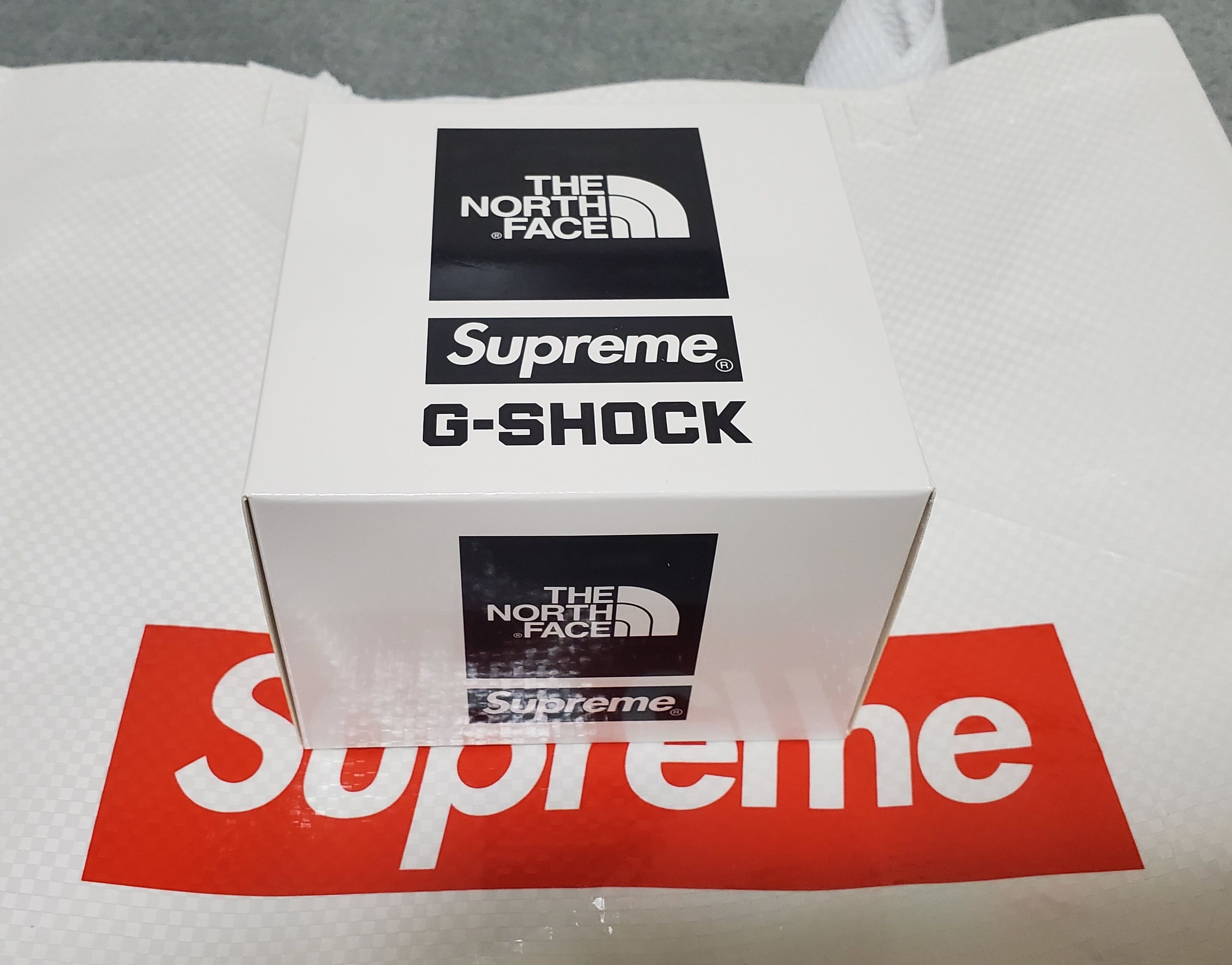 Supreme x The North Face G-SHOCK Watch "Black"