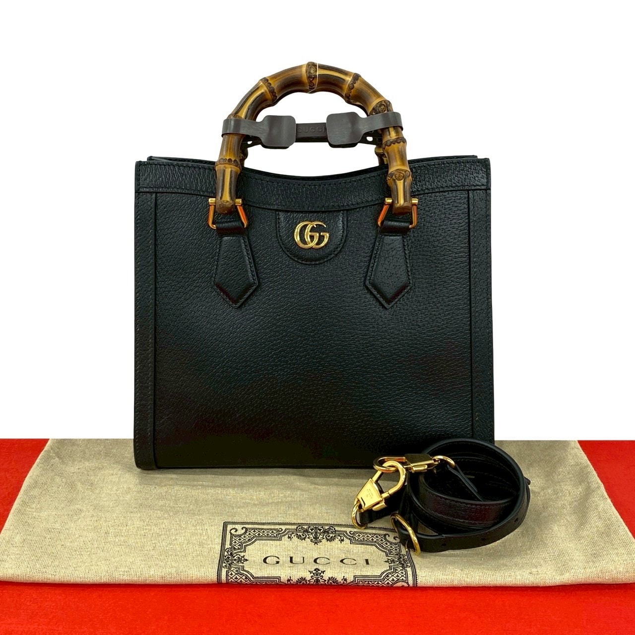 GUCCI グッチ ダイアナ スモール バンブー GG ロゴ 金具 レザー ショルダーバッグ ブラック
41693