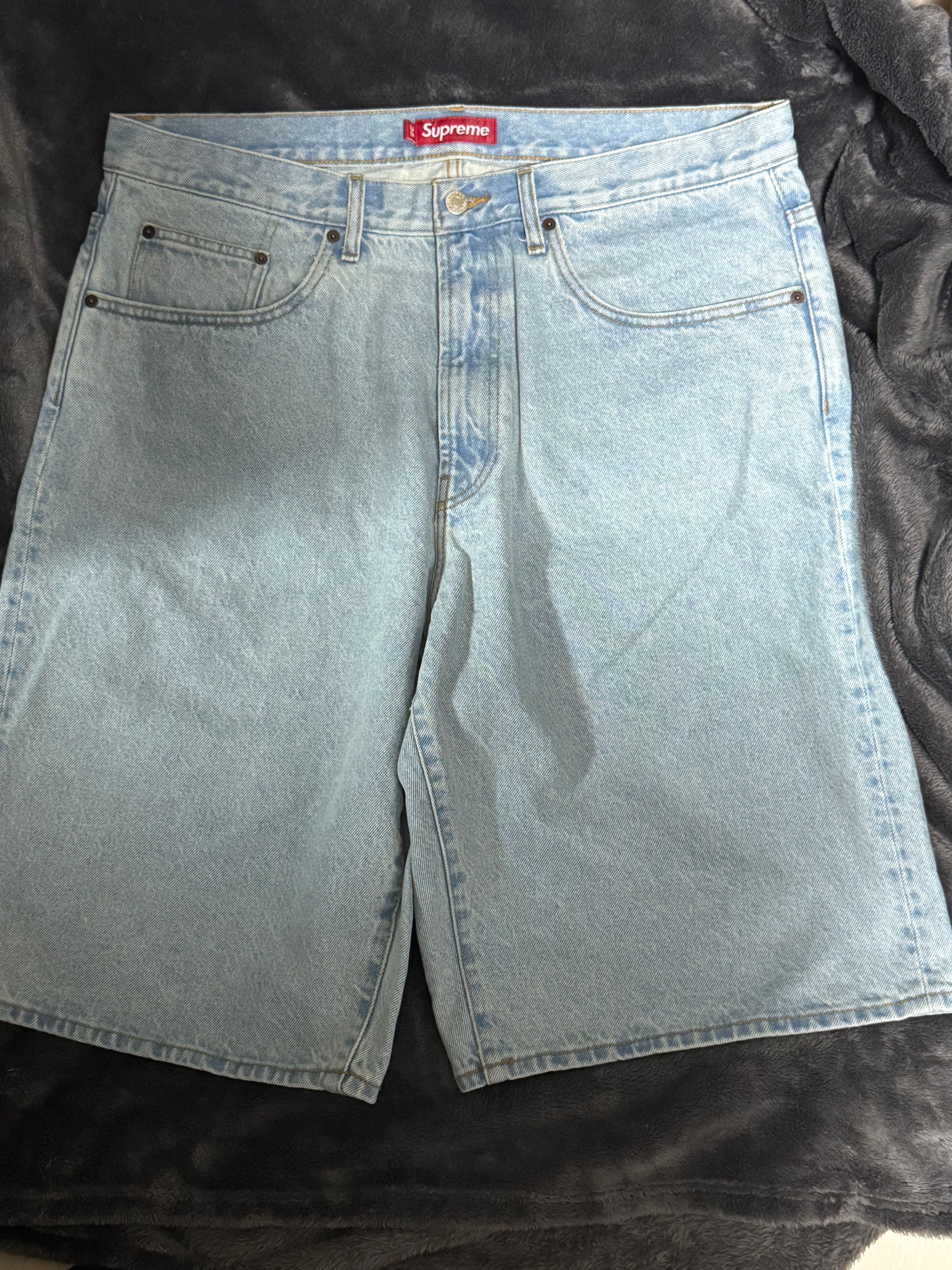 Supreme Baggy Denim Short (25SS) "Light Washed Indigo"